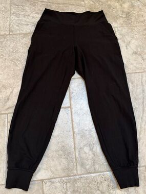 lululemon athletica Black Align Jogger Track Pants. Size 10 EUC